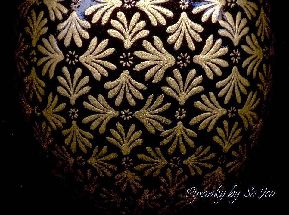 Golden Leaves Chiyogami Ukrainian Style Easter Egg Pysanky By So Jeo